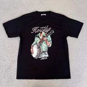 Enchante Come Say Howdy Shirt in Black